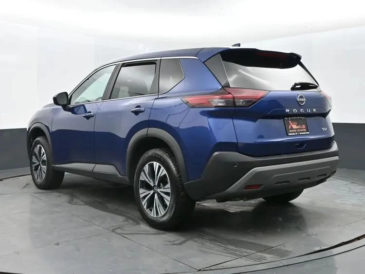 2023 Nissan Rogue - Image 9 of 12
