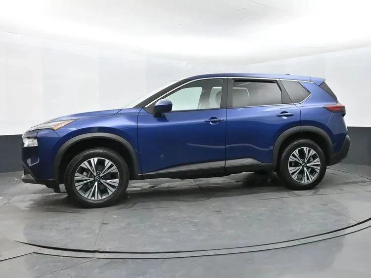 2023 Nissan Rogue - Image 5 of 12