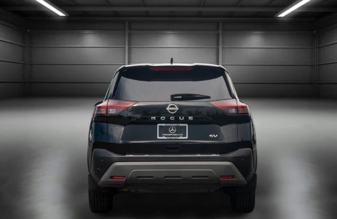 2023 Nissan Rogue - Image 5 of 21