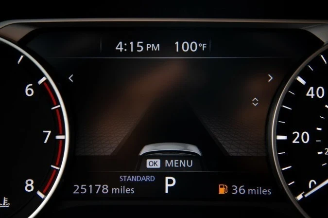 2023 Nissan Rogue - Image 8 of 21