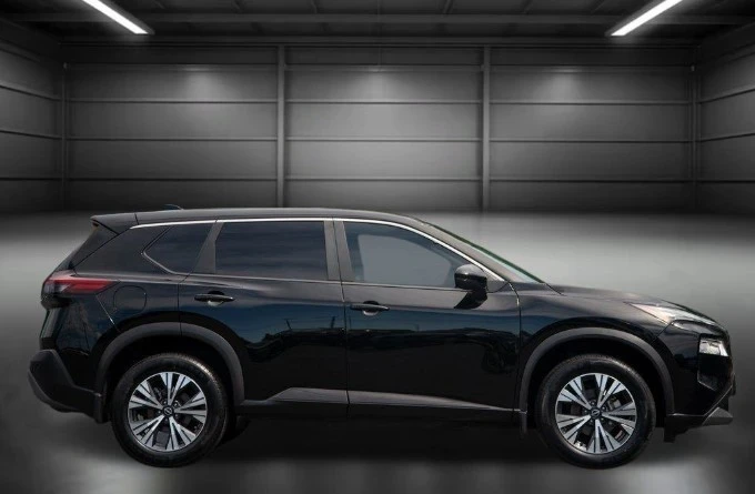 2023 Nissan Rogue - Image 4 of 21