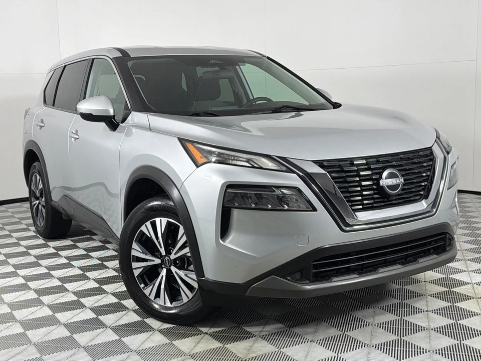 2023 Nissan Rogue - Image 2 of 21
