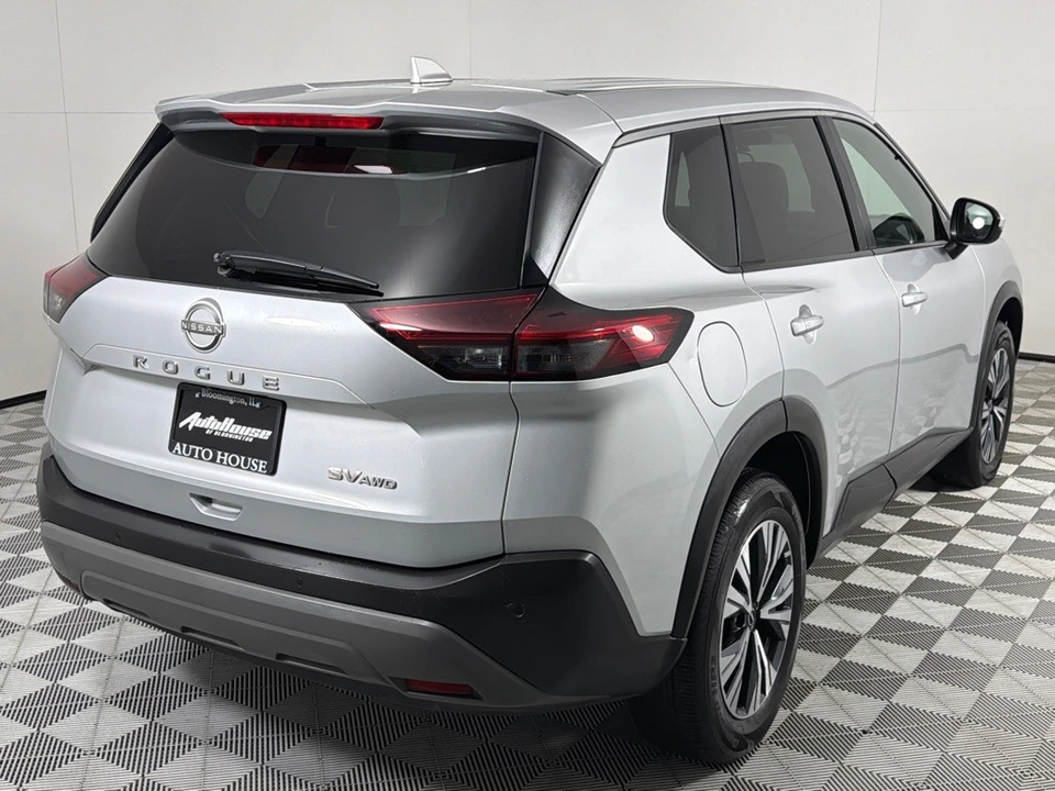 2023 Nissan Rogue - Image 5 of 21