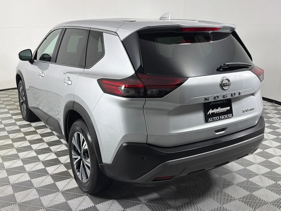 2023 Nissan Rogue - Image 7 of 21