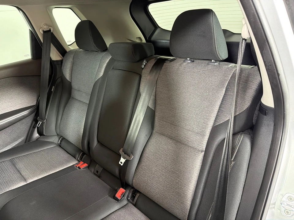 2023 Nissan Rogue - Image 20 of 21