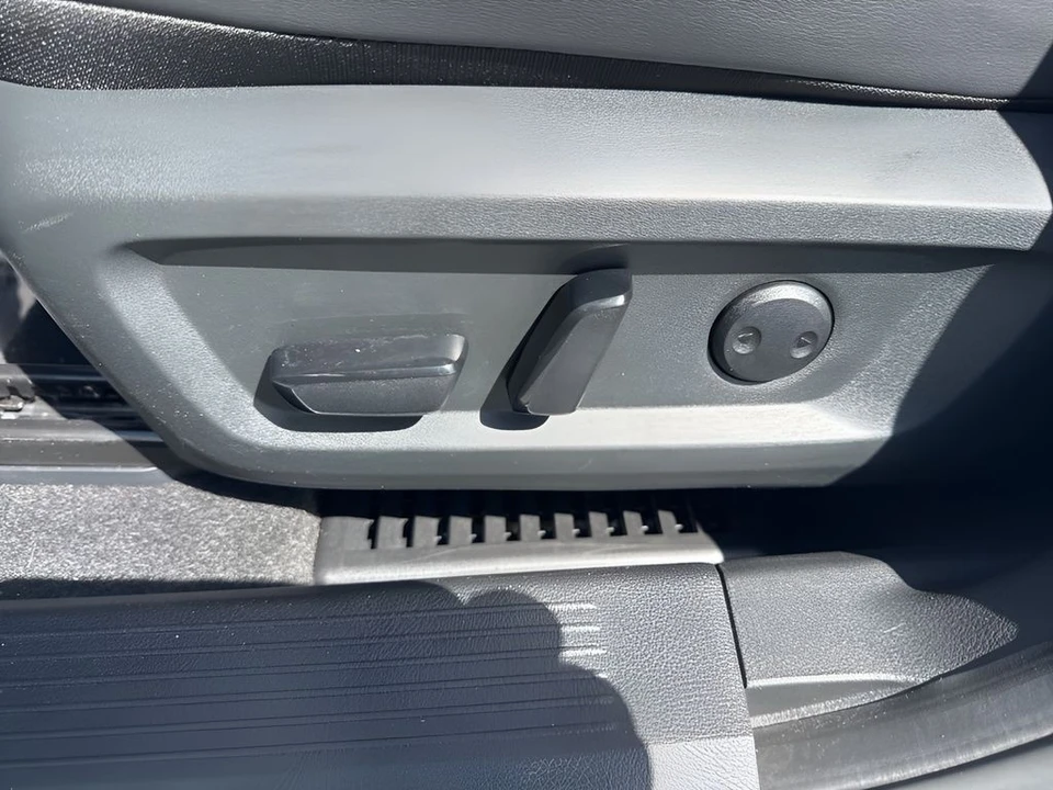 2023 Nissan Rogue - Image 10 of 21