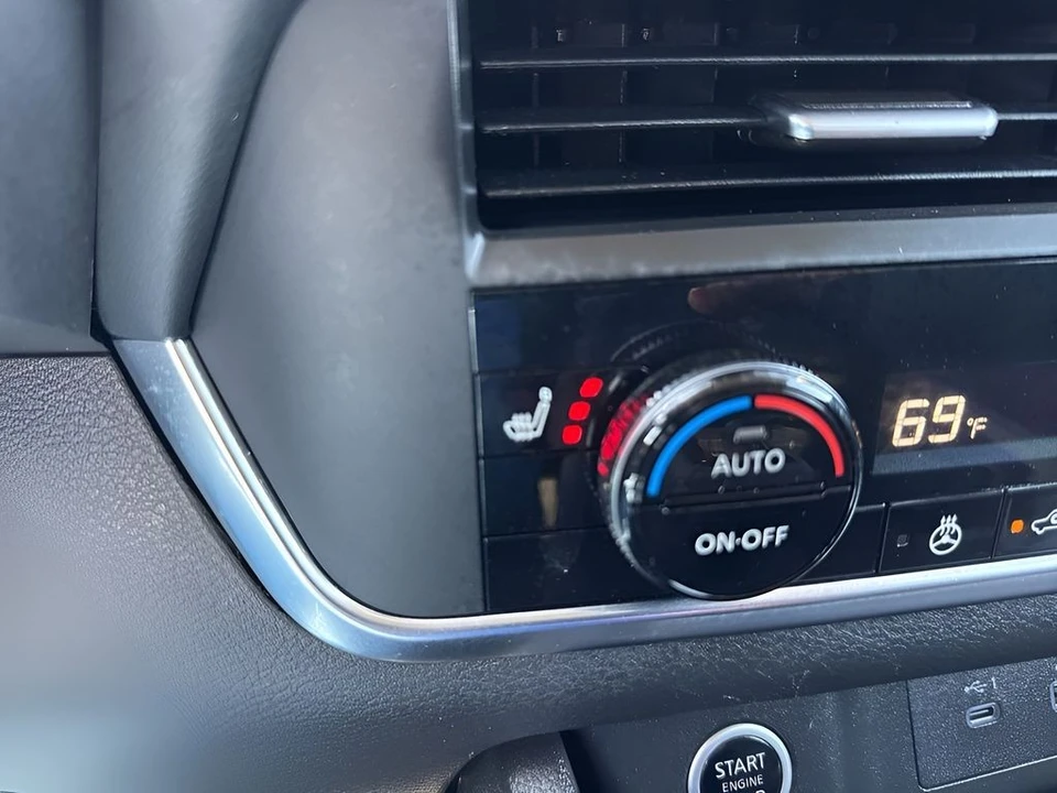 2023 Nissan Rogue - Image 21 of 21