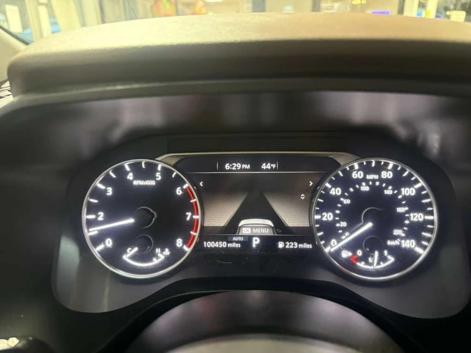 2023 Nissan Rogue - Image 14 of 21