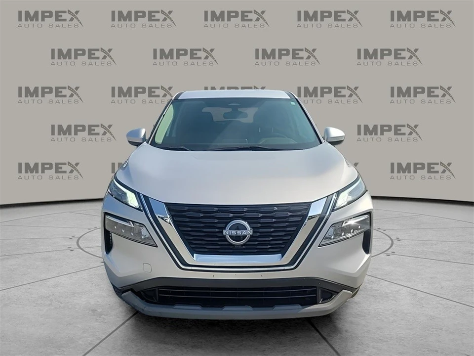 2023 Nissan Rogue - Image 8 of 12