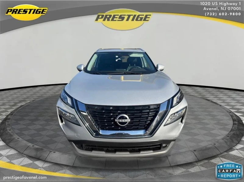 2023 Nissan Rogue - Image 2 of 12