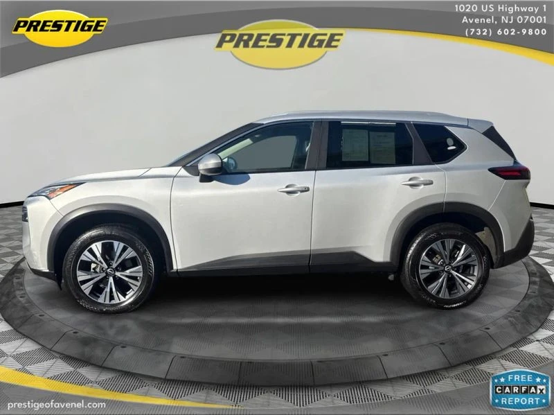 2023 Nissan Rogue - Image 8 of 12