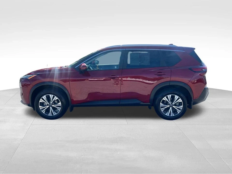 2023 Nissan Rogue - Image 3 of 12