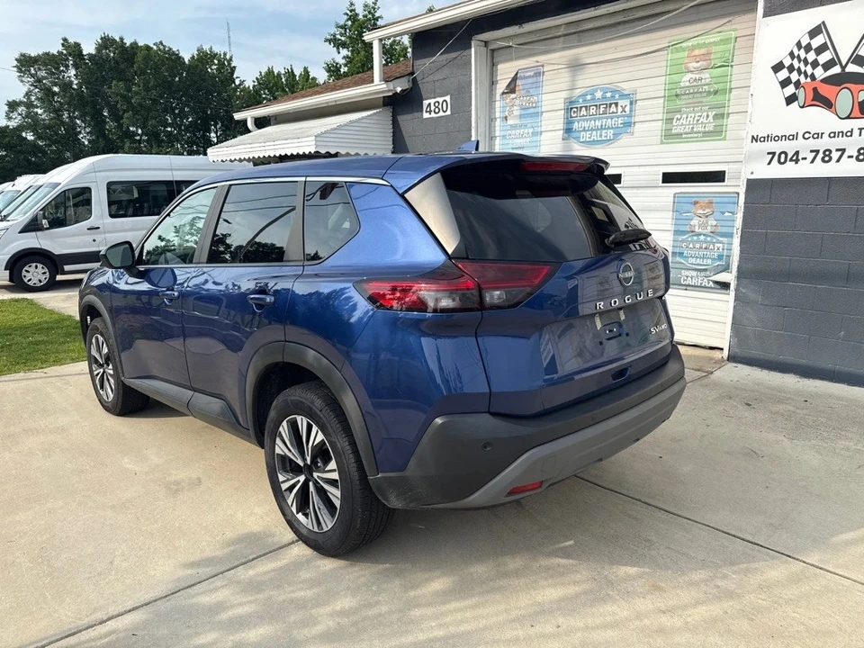 2023 Nissan Rogue - Image 2 of 19