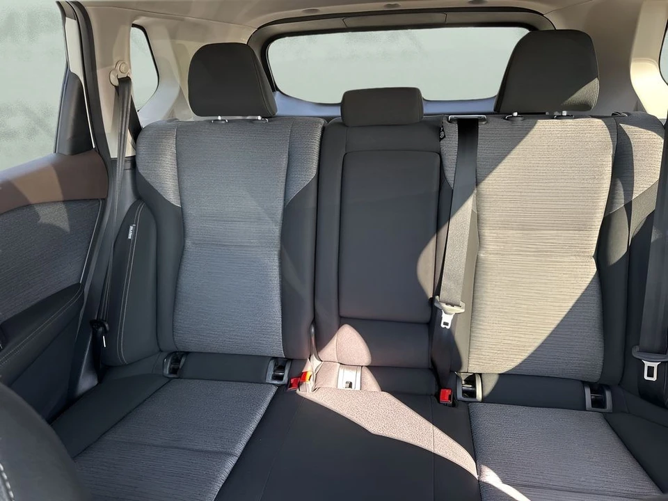 2023 Nissan Rogue - Image 12 of 21