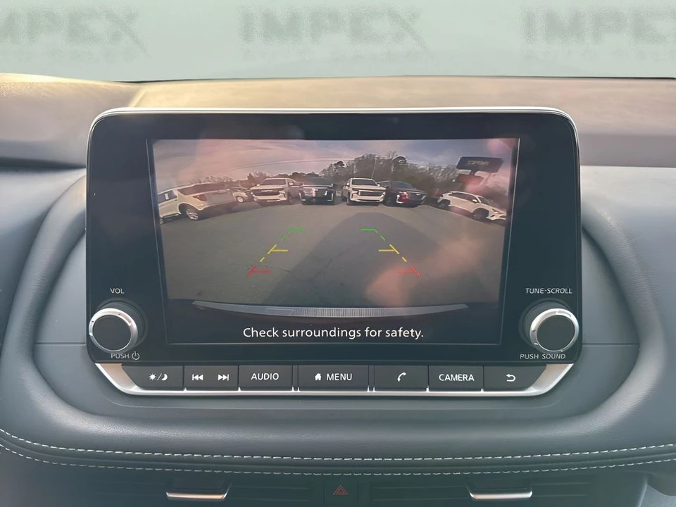 2023 Nissan Rogue - Image 20 of 21