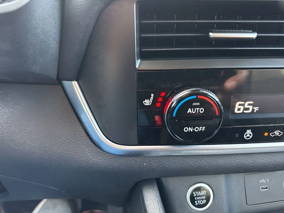 2023 Nissan Rogue - Image 21 of 21