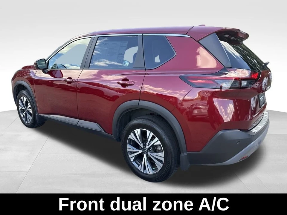 2023 Nissan Rogue - Image 3 of 12