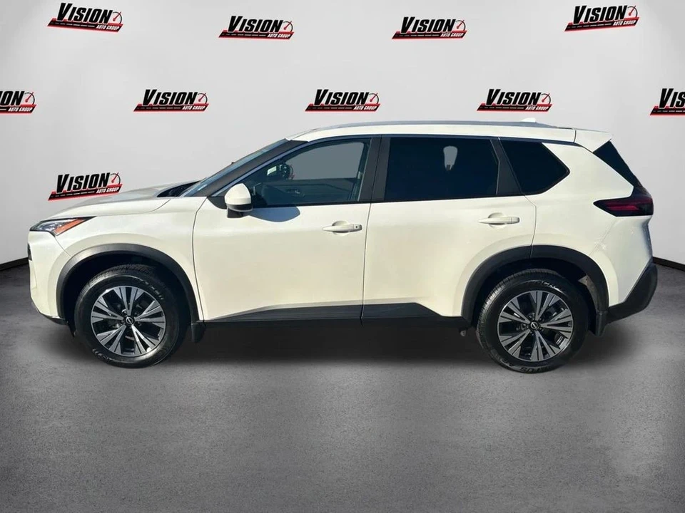 2023 Nissan Rogue - Image 8 of 12
