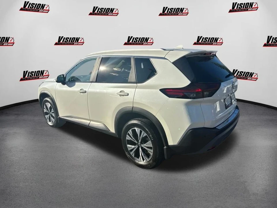 2023 Nissan Rogue - Image 7 of 12
