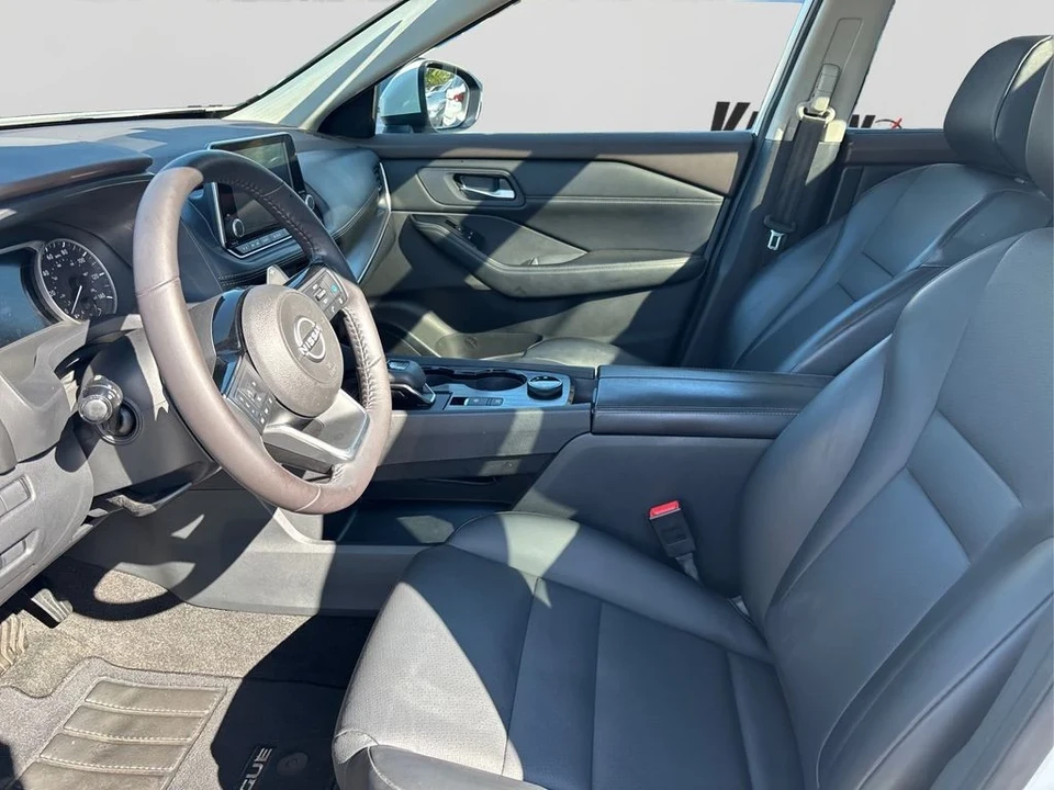 2023 Nissan Rogue - Image 9 of 12