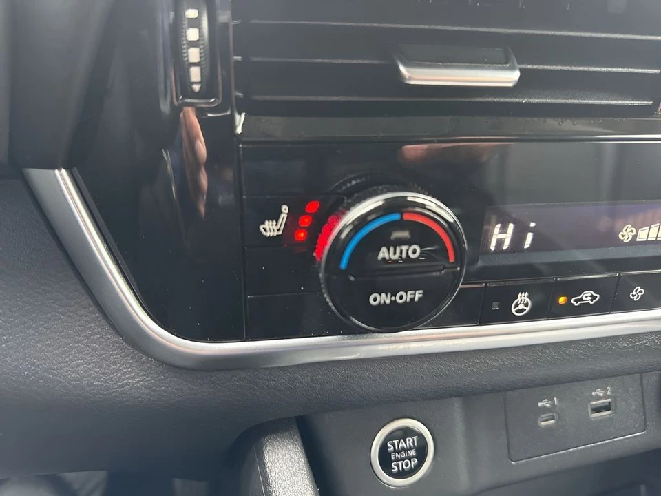 2023 Nissan Rogue - Image 21 of 21