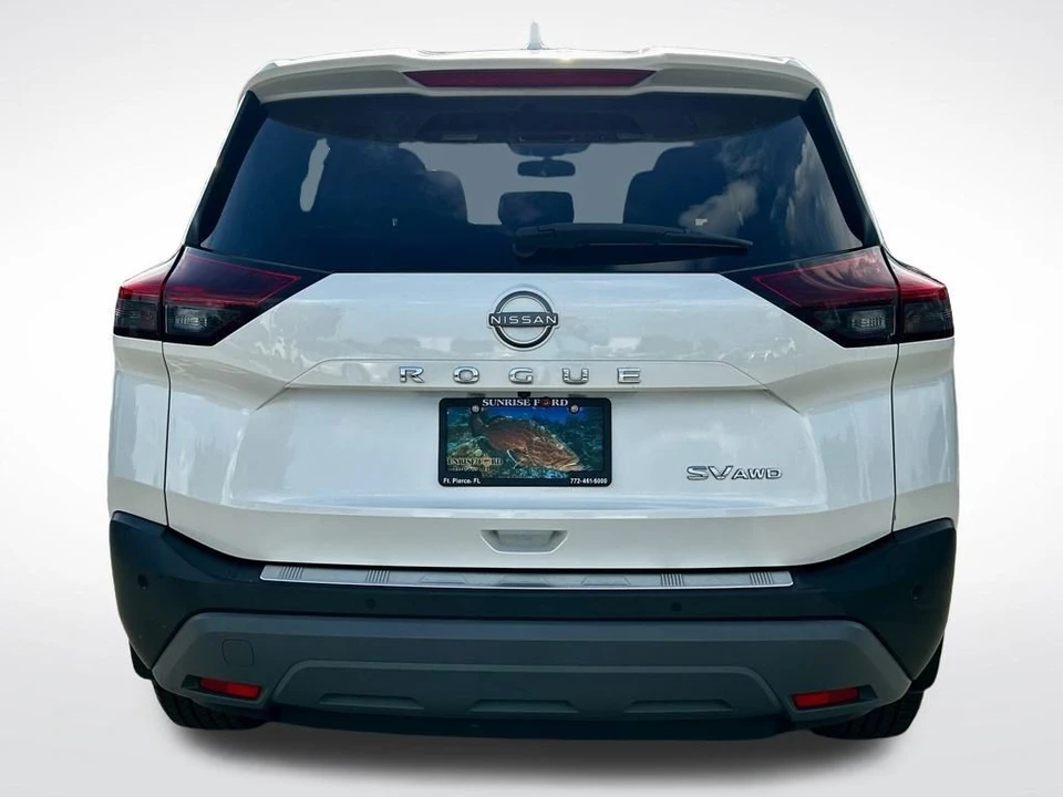 2023 Nissan Rogue - Image 5 of 12