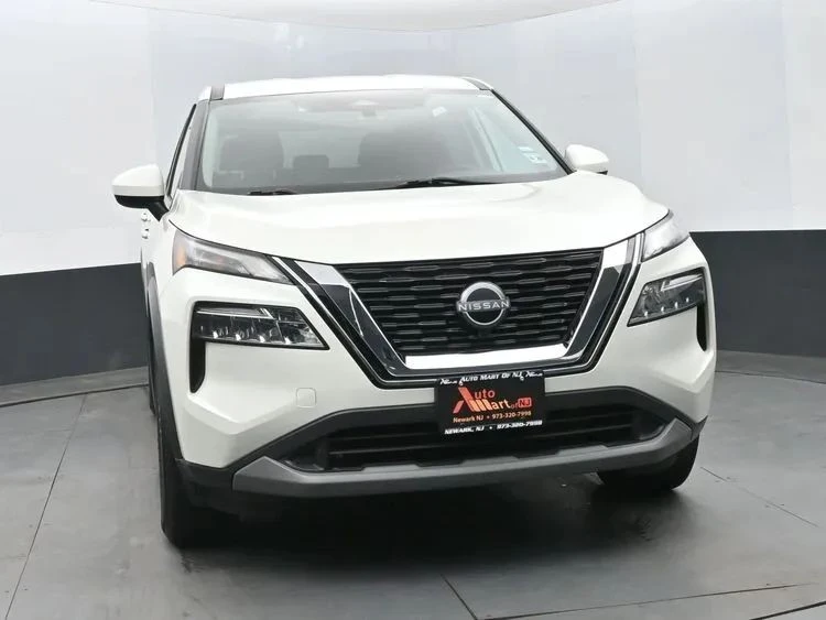 2023 Nissan Rogue - Image 3 of 12