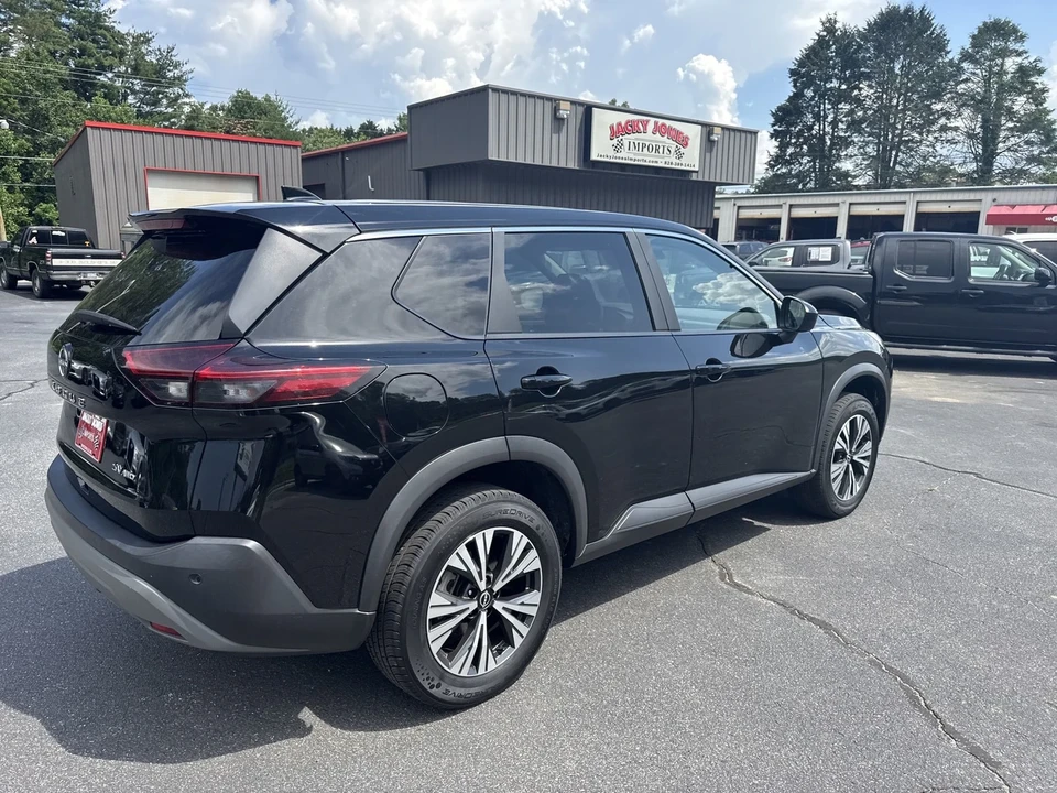 2023 Nissan Rogue - Image 6 of 21