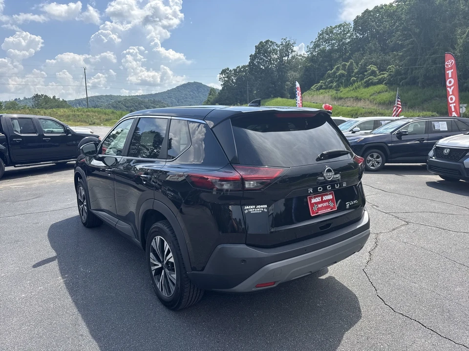2023 Nissan Rogue - Image 9 of 12