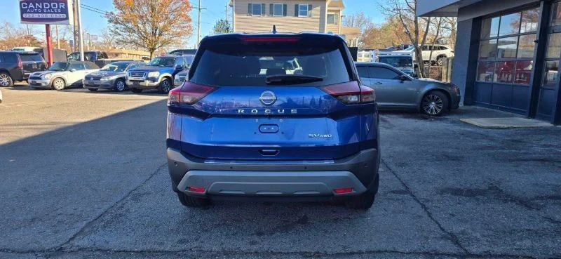 2023 Nissan Rogue - Image 3 of 7