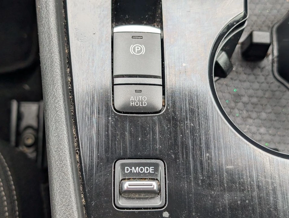 2023 Nissan Rogue - Image 21 of 21