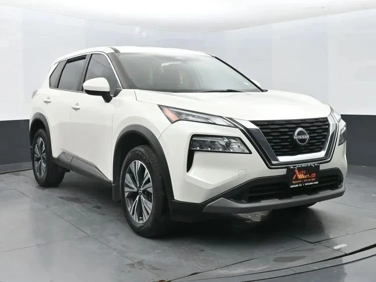 2023 Nissan Rogue - Image 2 of 12