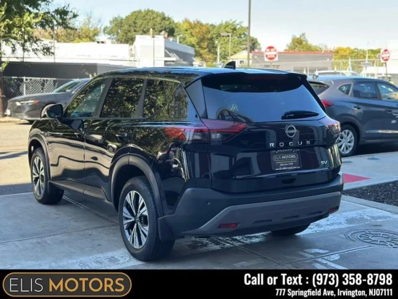 2023 Nissan Rogue - Image 6 of 12
