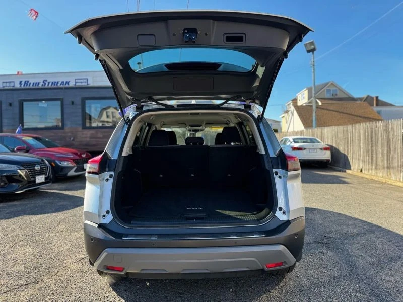 2023 Nissan Rogue - Image 12 of 12