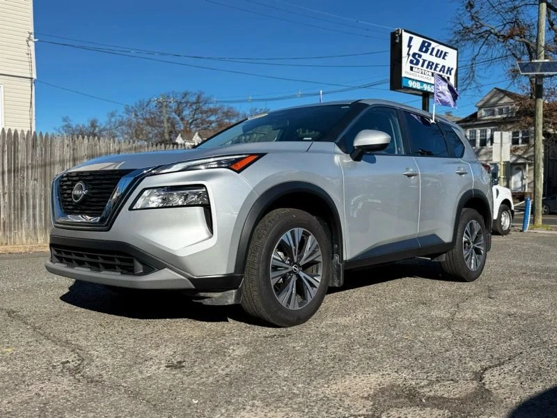 2023 Nissan Rogue - Image 6 of 12