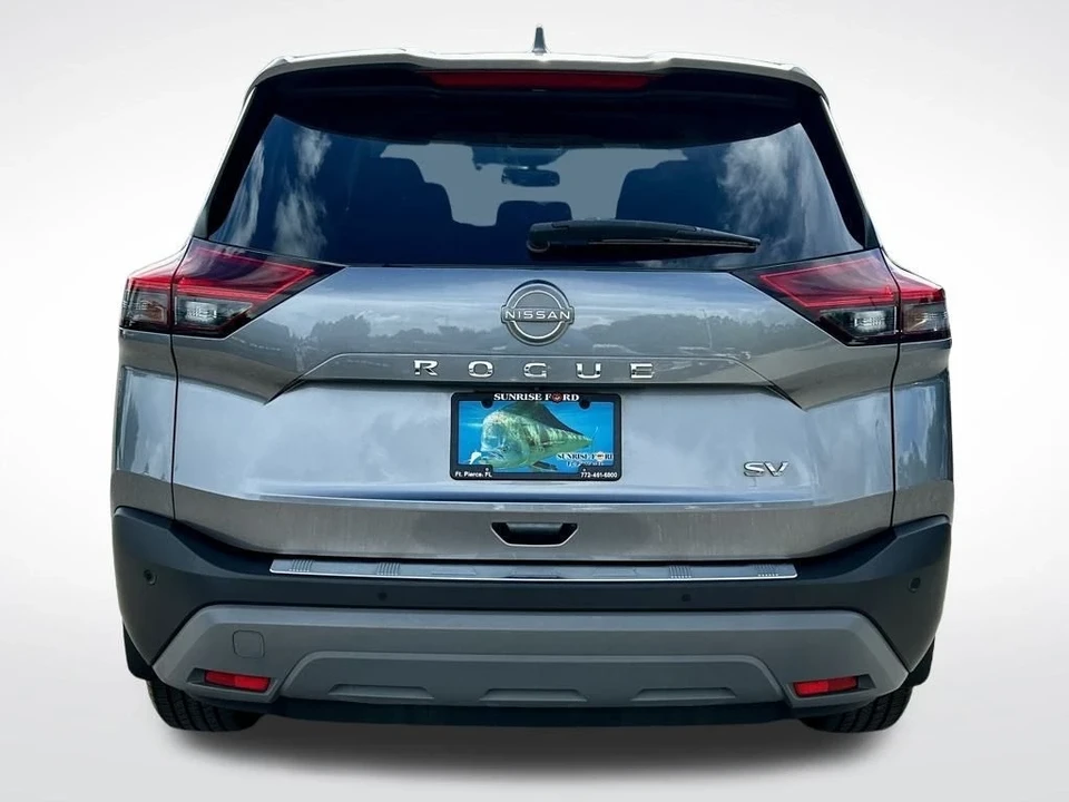 2023 Nissan Rogue - Image 5 of 12