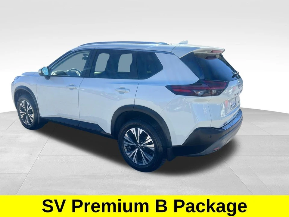 2023 Nissan Rogue - Image 4 of 12