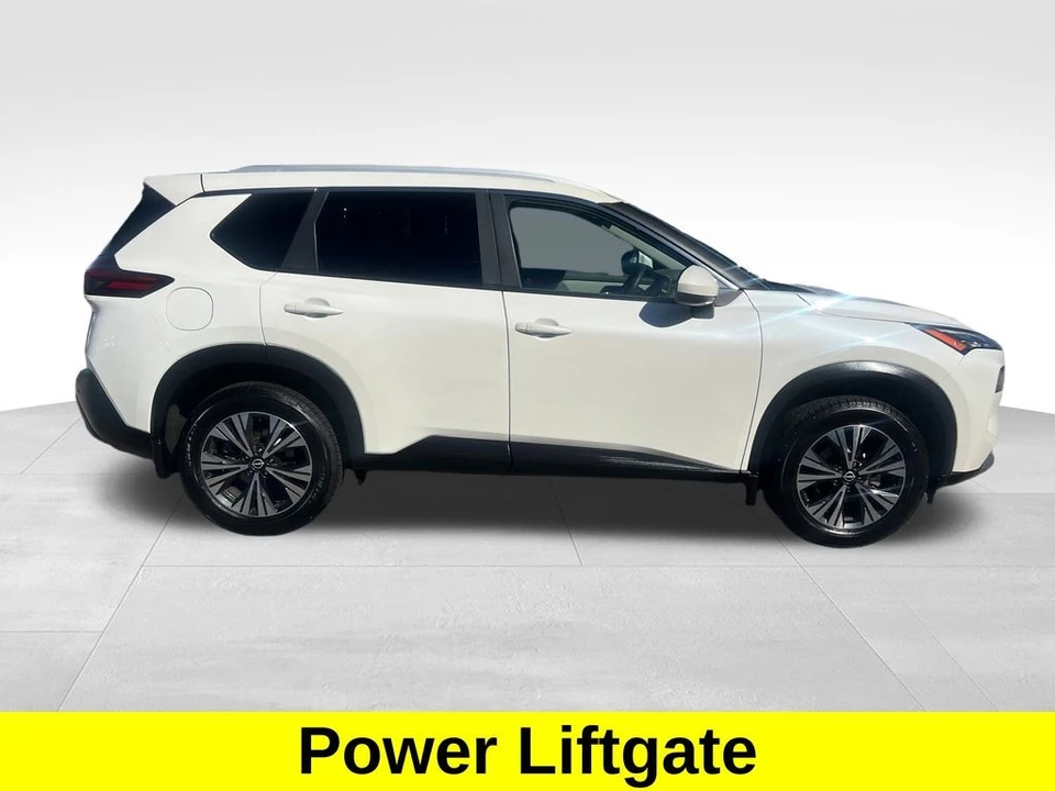 2023 Nissan Rogue - Image 7 of 12