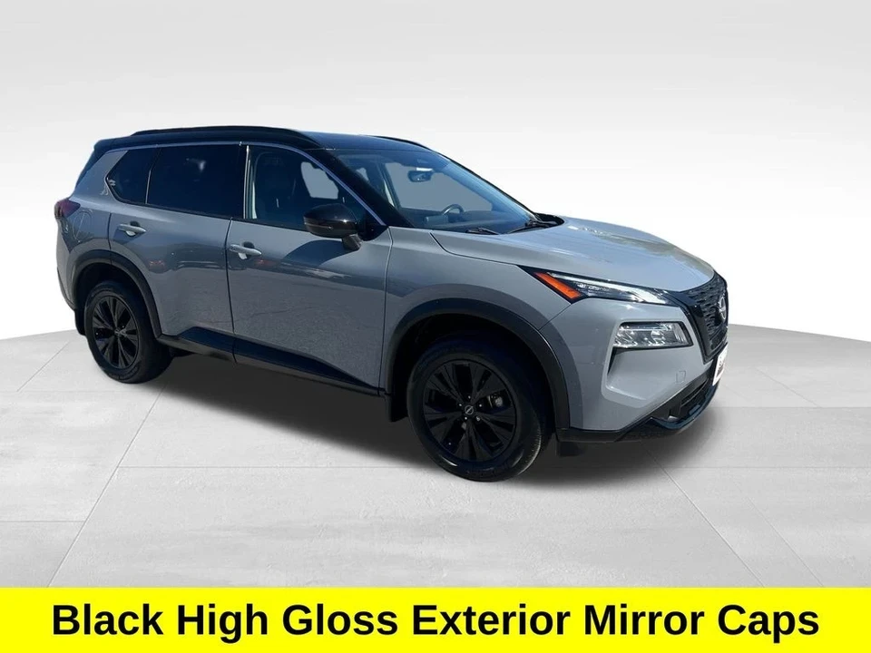 2023 Nissan Rogue - Image 8 of 12