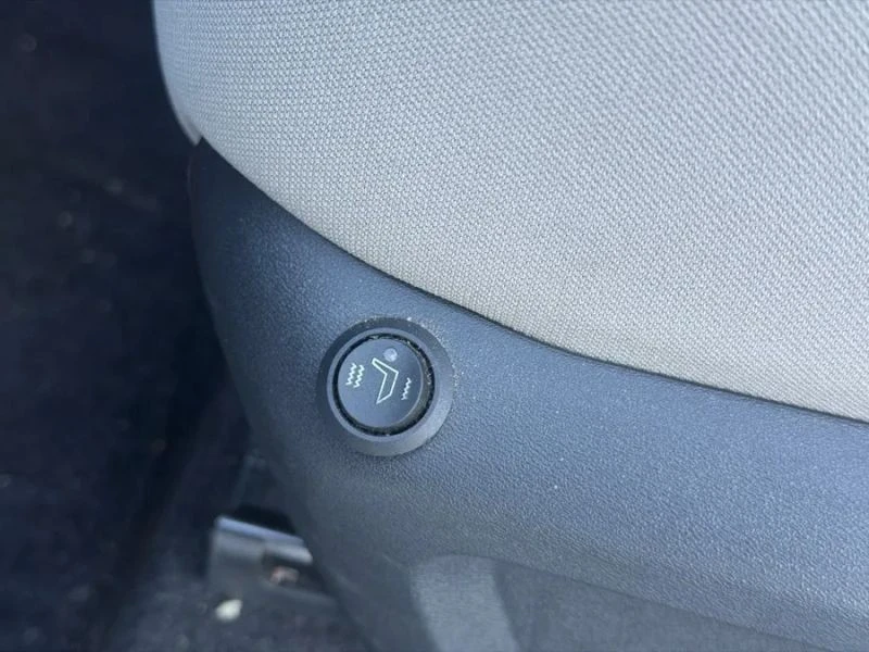 2023 Nissan Rogue - Image 12 of 12