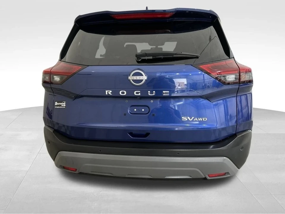 2023 Nissan Rogue - Image 10 of 12