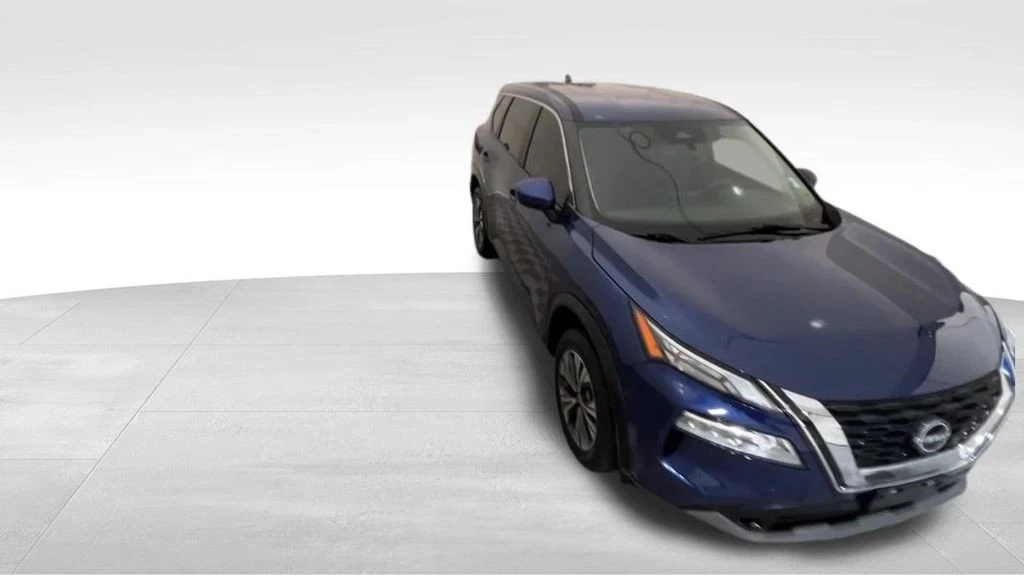 2023 Nissan Rogue - Image 8 of 12