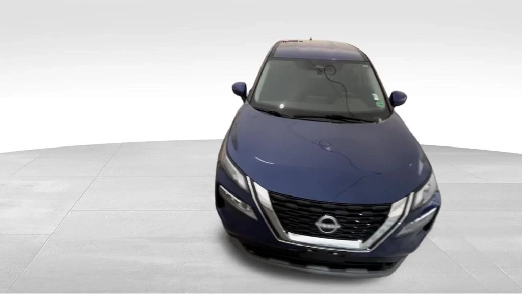 2023 Nissan Rogue - Image 9 of 12