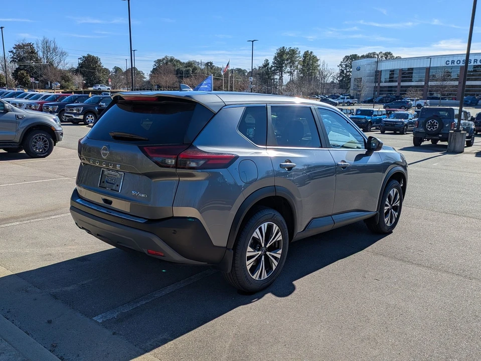 2023 Nissan Rogue - Image 4 of 21