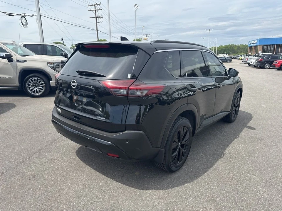 2023 Nissan Rogue - Image 5 of 21