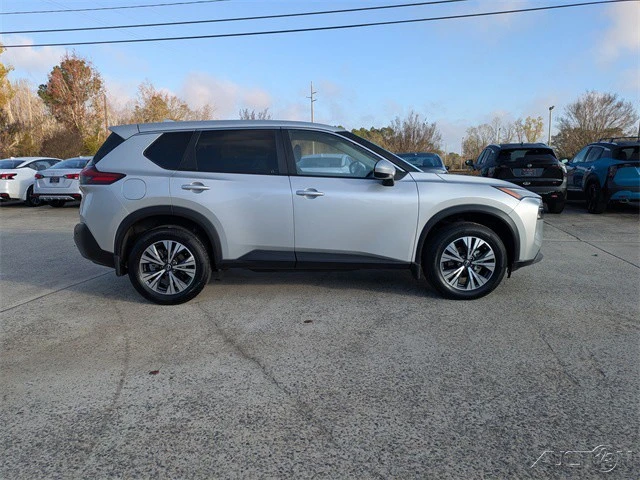 2023 Nissan Rogue - Image 3 of 21