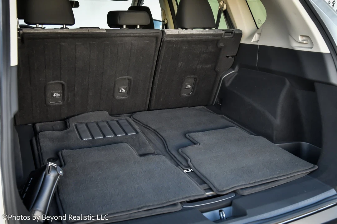 2023 Nissan Rogue - Image 18 of 21