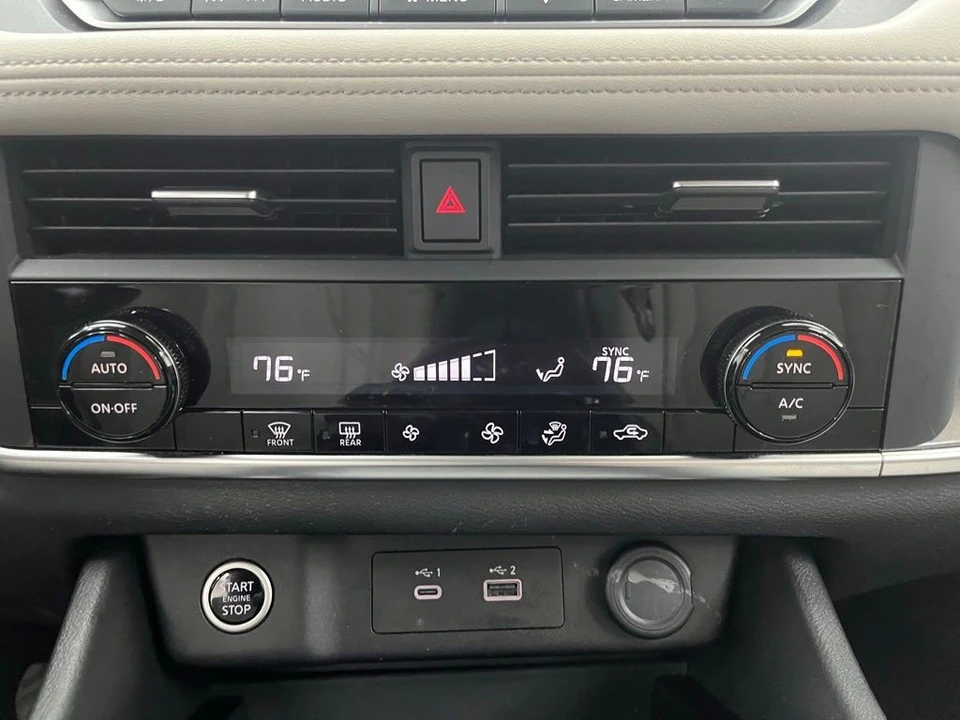 2023 Nissan Rogue - Image 4 of 12