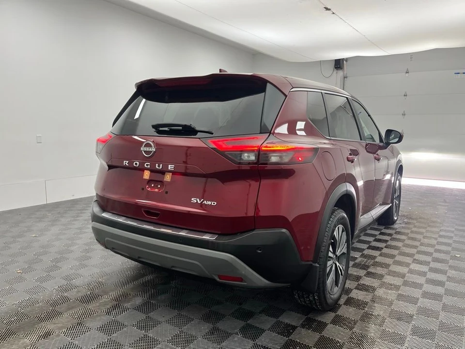 2023 Nissan Rogue - Image 6 of 12