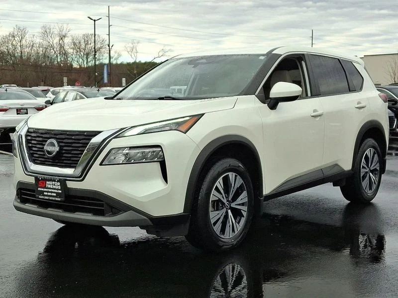 2023 Nissan Rogue - Image 3 of 12